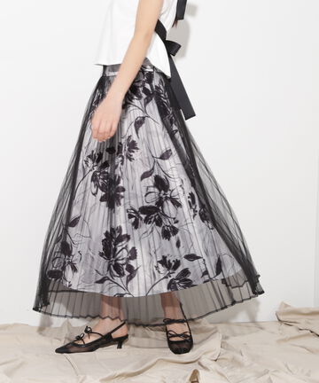 【先行予約5月中旬-5月下旬入荷予定】モノトーンフラワープリントスカート