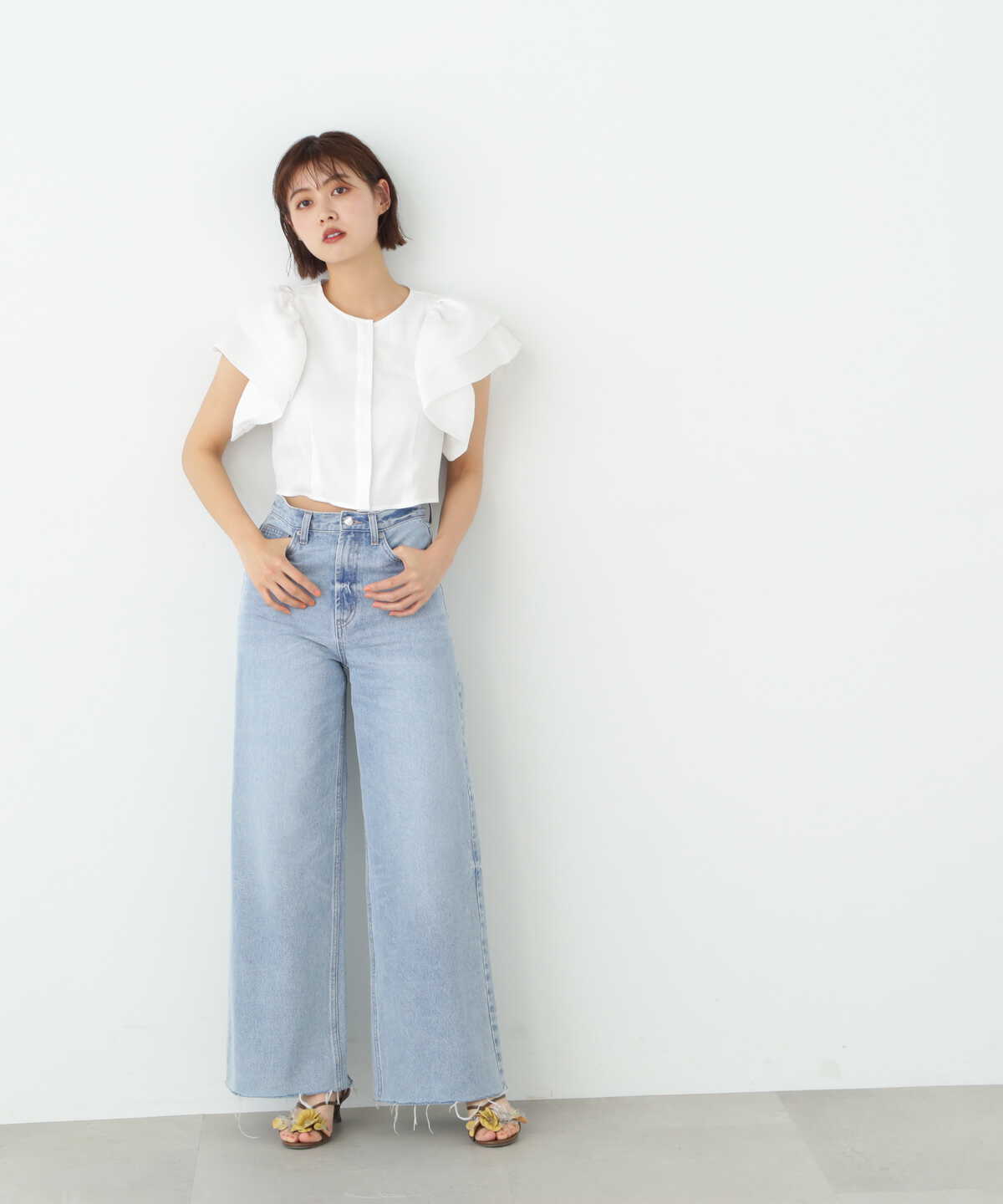 バルーンスリーブクロップドブラウス