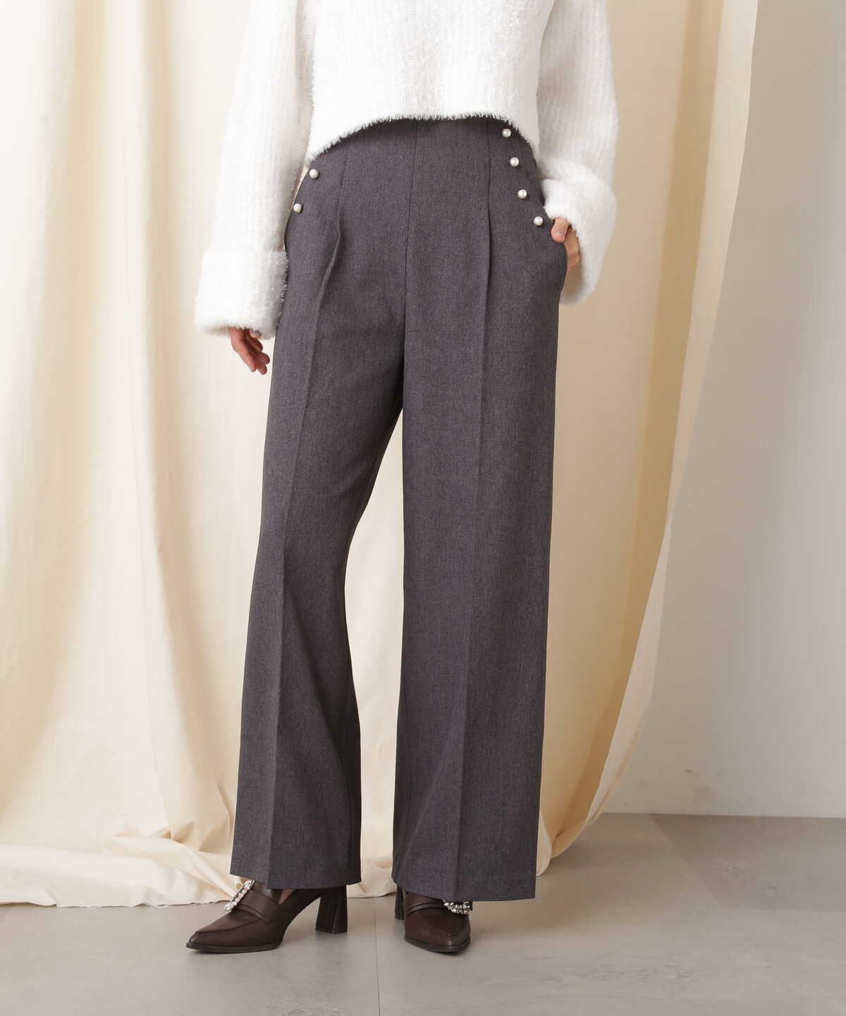 センタープレスワイドパンツ
