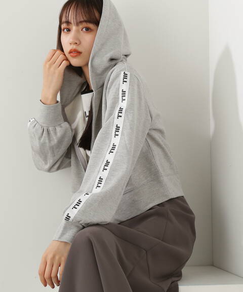 【先行予約7月上旬-7月中旬入荷予定】裏毛ロゴパーカー