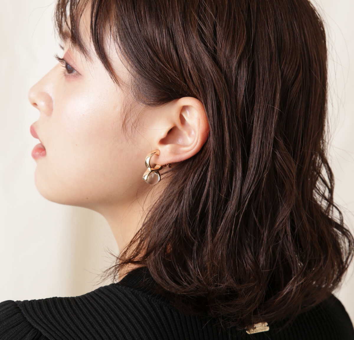 ニュアンスクリアイヤリング