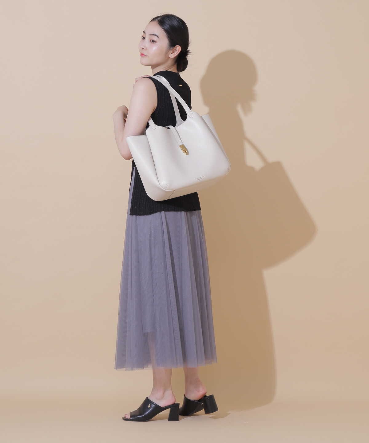 未使用品】 JILLSTUART Roundish トートバッグ トートバッグ - fudbal