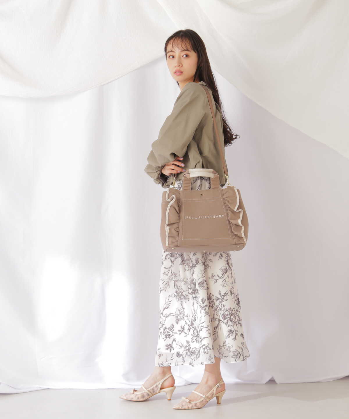 ≪超目玉☆12月≫ JILLSTUART チェックフリルトート 大 バッグ - rktnc.com