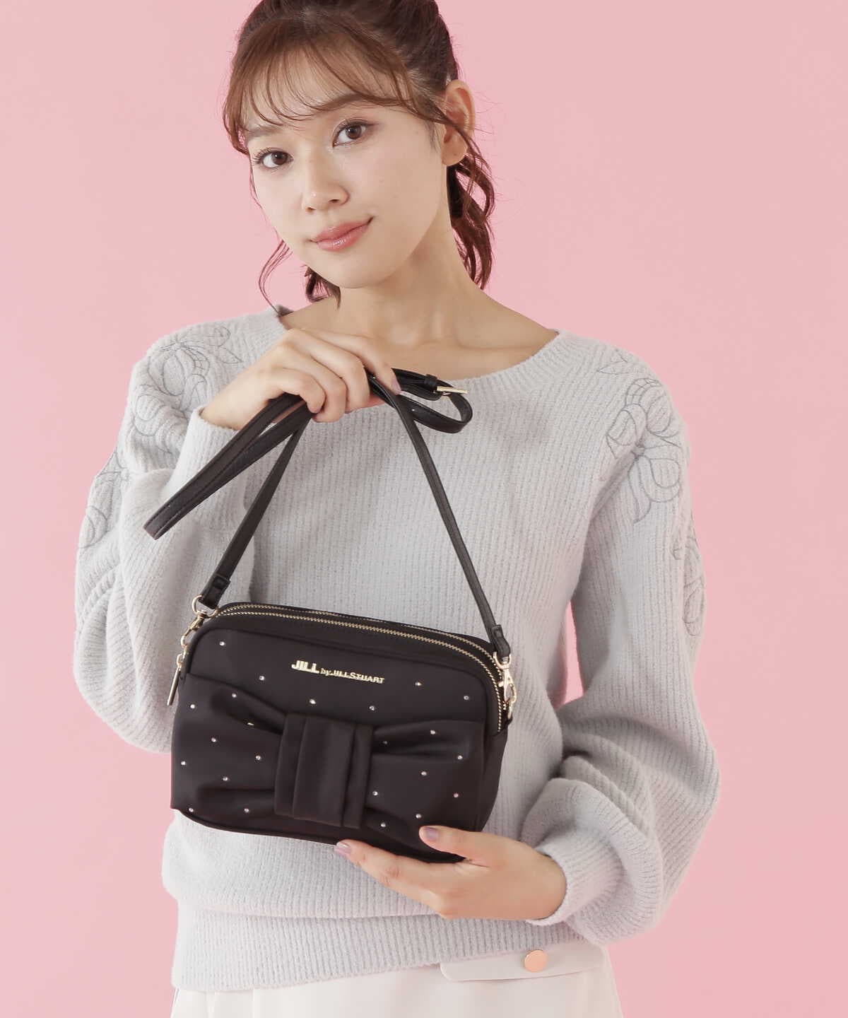 先行予約1月中旬-1月下旬入荷予定】リボンポシェット WEB限定販売 | JILL by JILL STUART | ノード センス - NODE  SENSE