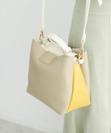 ダブルフラップバッグ