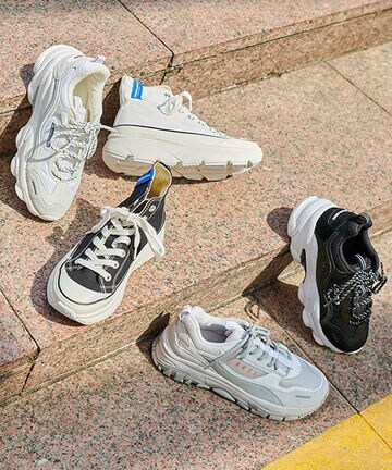 [AKIII CLASSIC]  URBAN TRACKER スニーカー