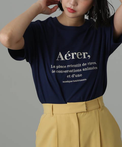 ロゴ刺繍Tシャツ
