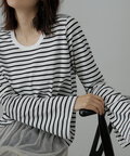 フレアスリーブ袖スリットボーダーTシャツ