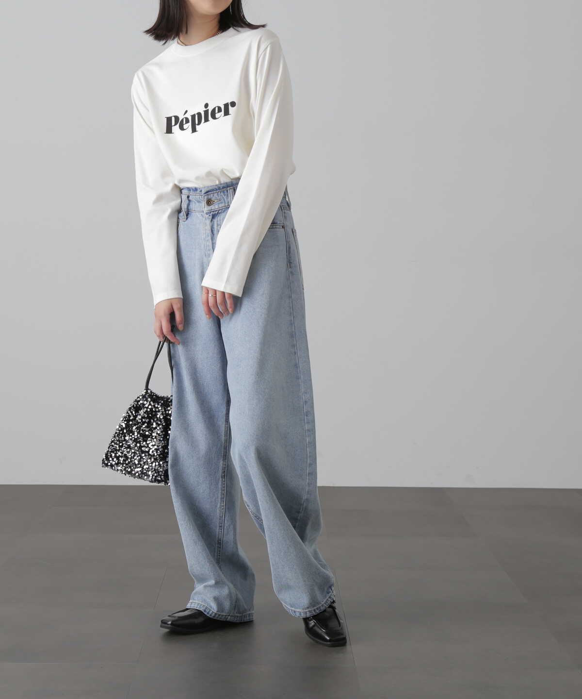 ロゴロングTシャツ