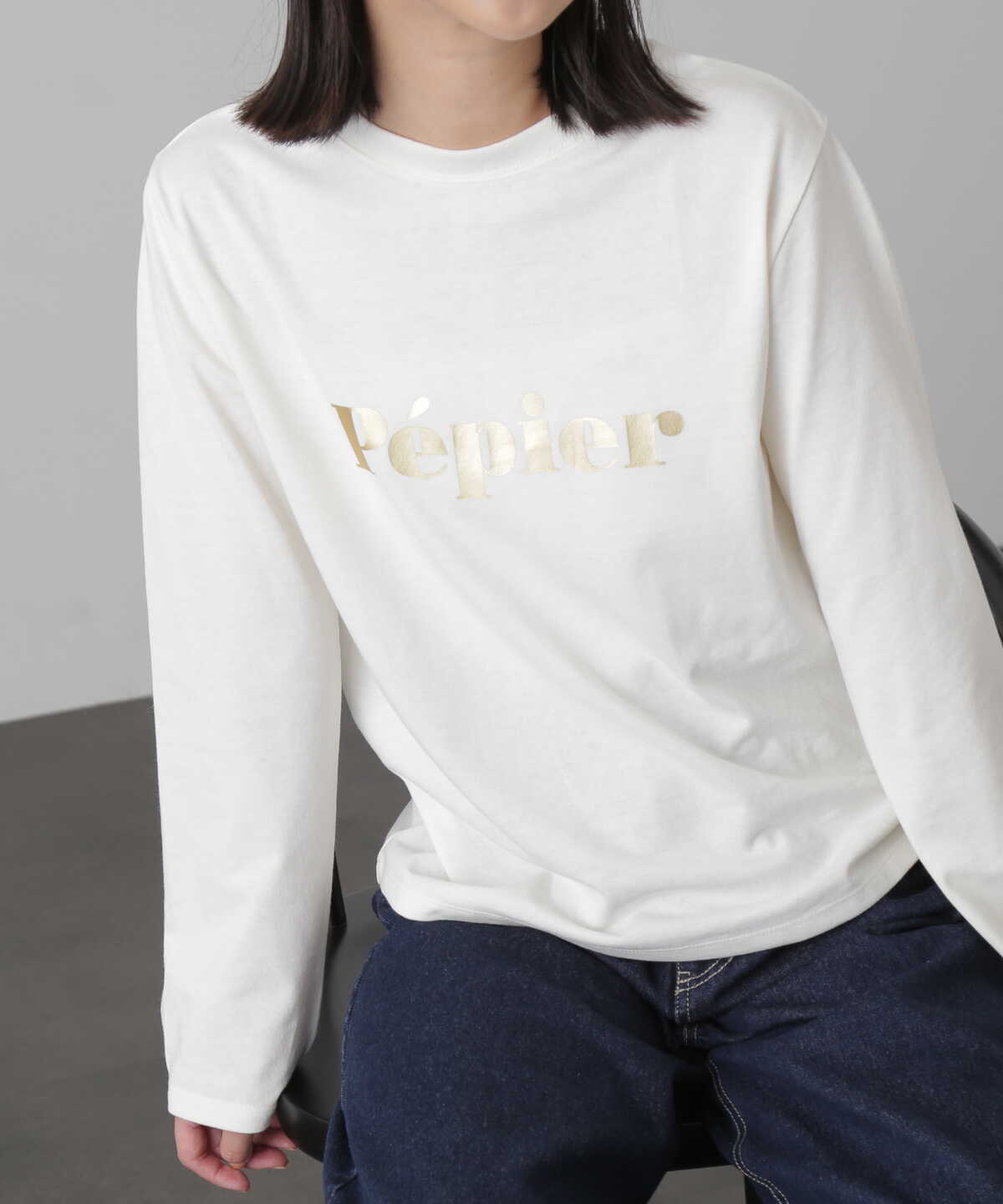 ロゴロングTシャツ