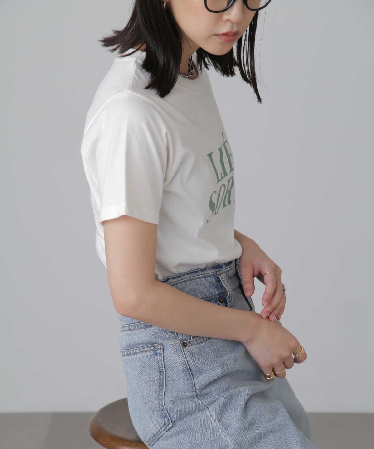 ロゴTシャツ