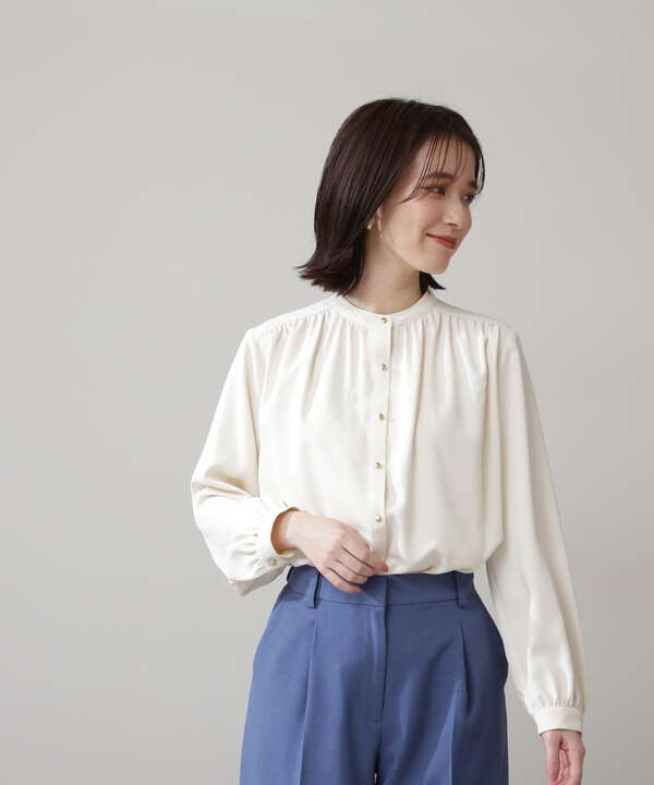 ゴールドボタンスタンドカラーブラウス N Natural Beauty Basic サンエービーディーオンラインストア Sanei Online Store