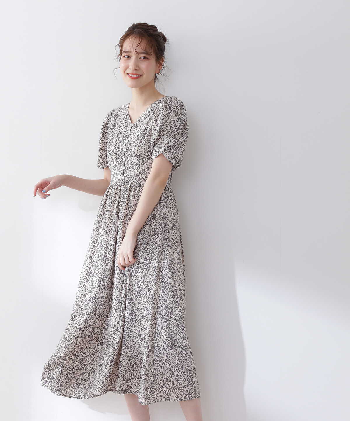 小花柄パワーショルダーワンピース S Size Line N Natural Beauty Basic サンエービーディーオンラインストア Sanei Online Store