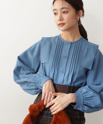 ピンタックレイヤーショルダーブラウス