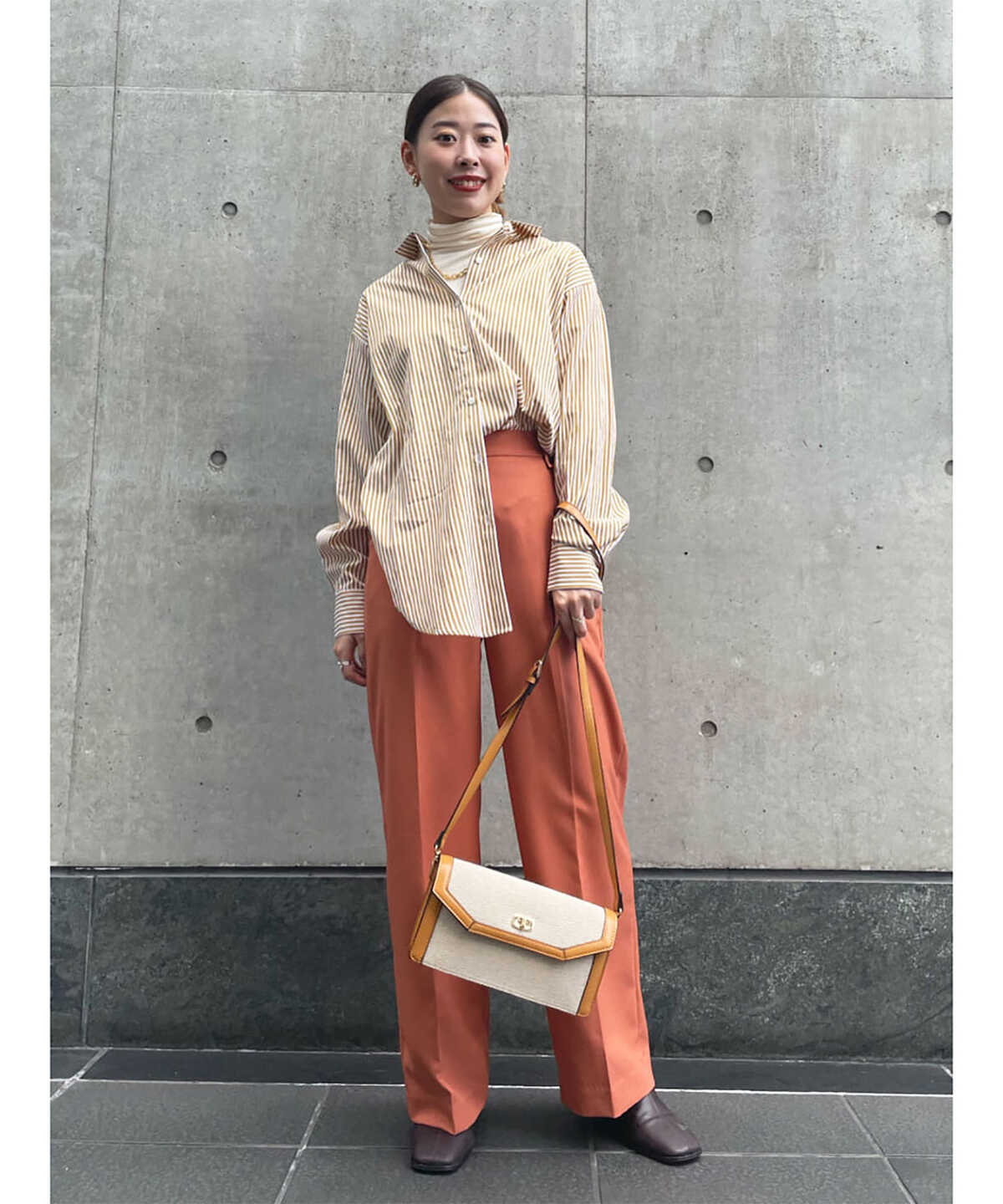 横田ひかるさん着用】ストライプシャツ | N. Natural Beauty Basic* | サンエービーディーオンラインストア - SANEI bd ONLINE STORE 横田ひかるさん着用】ストライプシャツ | N. Natural Beauty Basic* | サンエービーディーオンラインストア - SANEI bd ONLINE STORE