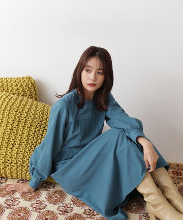 プリーツタックピーチワンピース