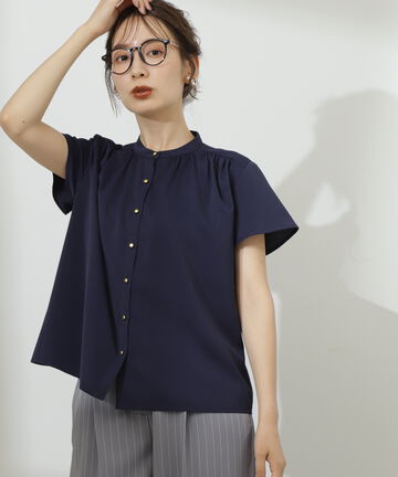 ゴールドボタンとろみブラウス《WEB限定商品》