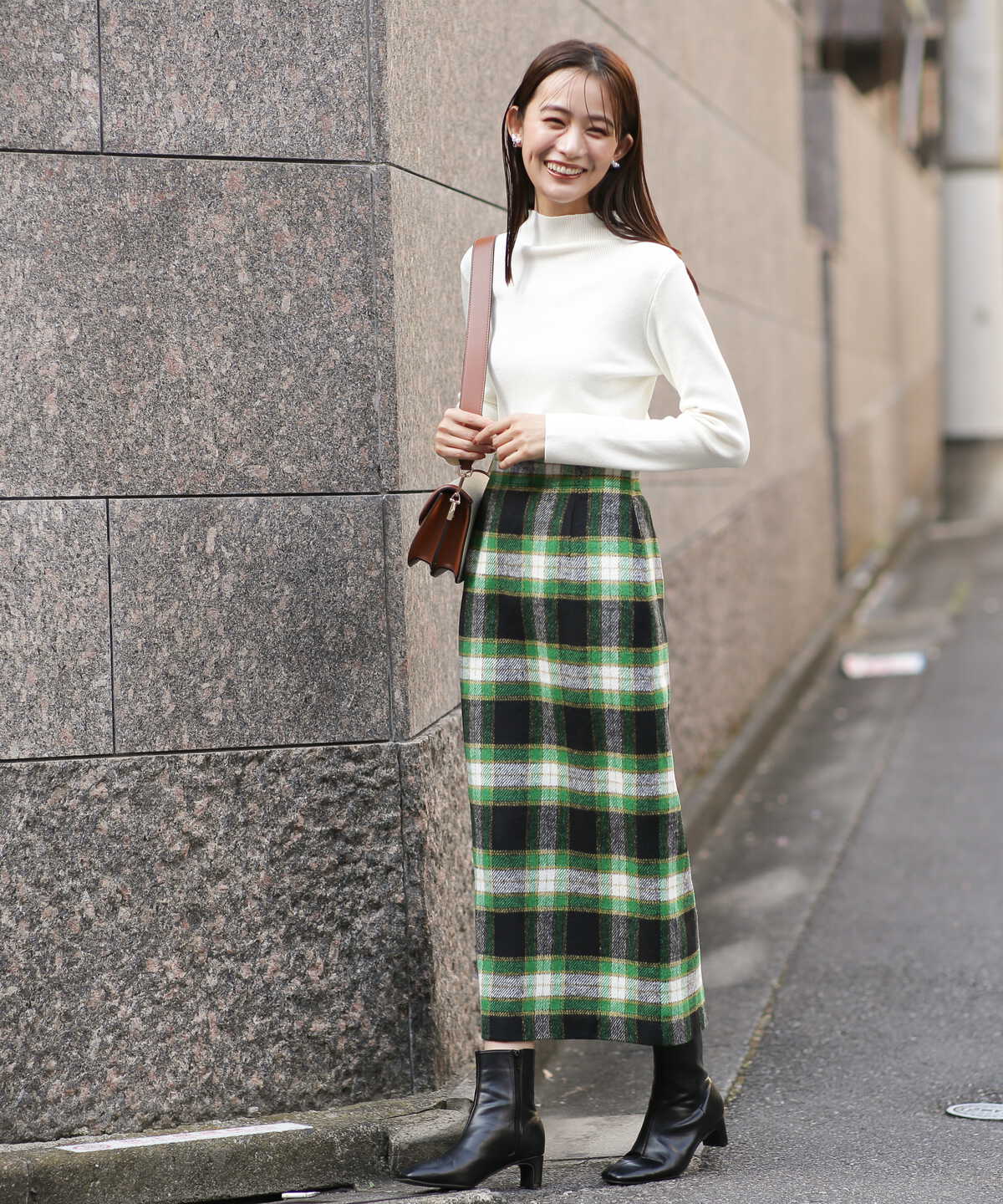 【松井愛莉さん着用】起毛カラーチェックタイトスカート《S Size Line》