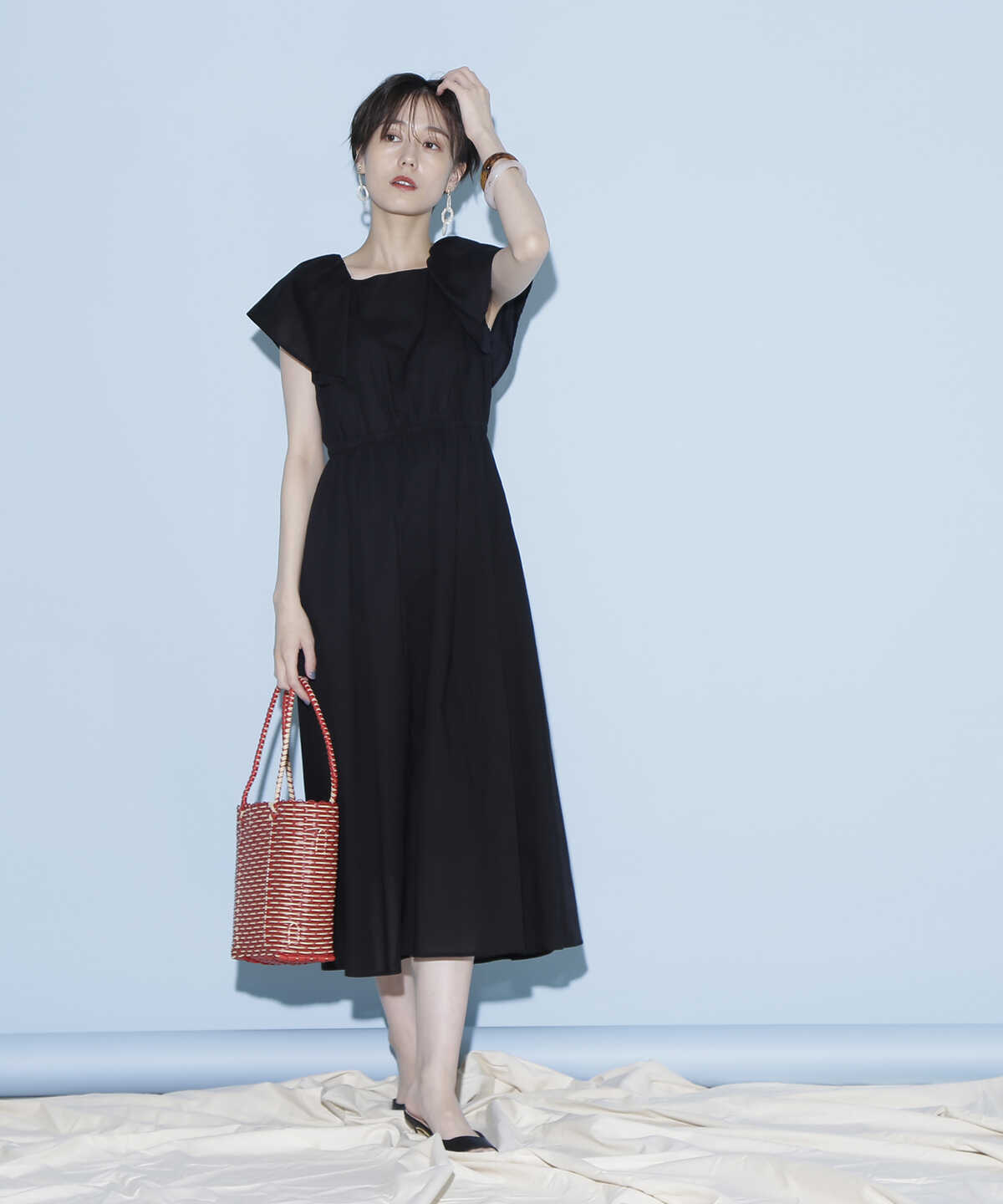 コットンボイルラッフルスクエアワンピース《S Size Line》