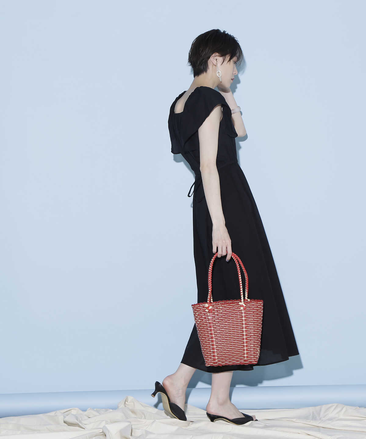 コットンボイルラッフルスクエアワンピース《S Size Line》
