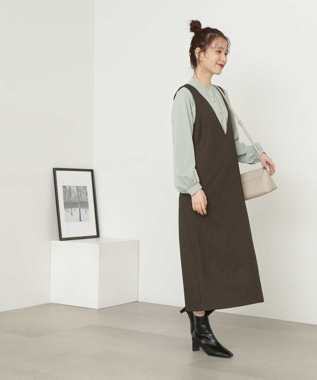 Vネックジャンパースカート《S Size Line》