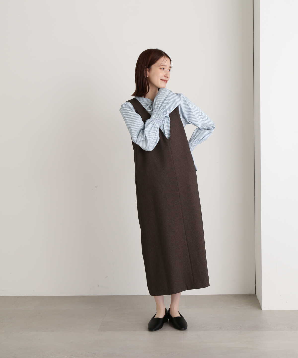 Vネックジャンパースカート《S Size Line》