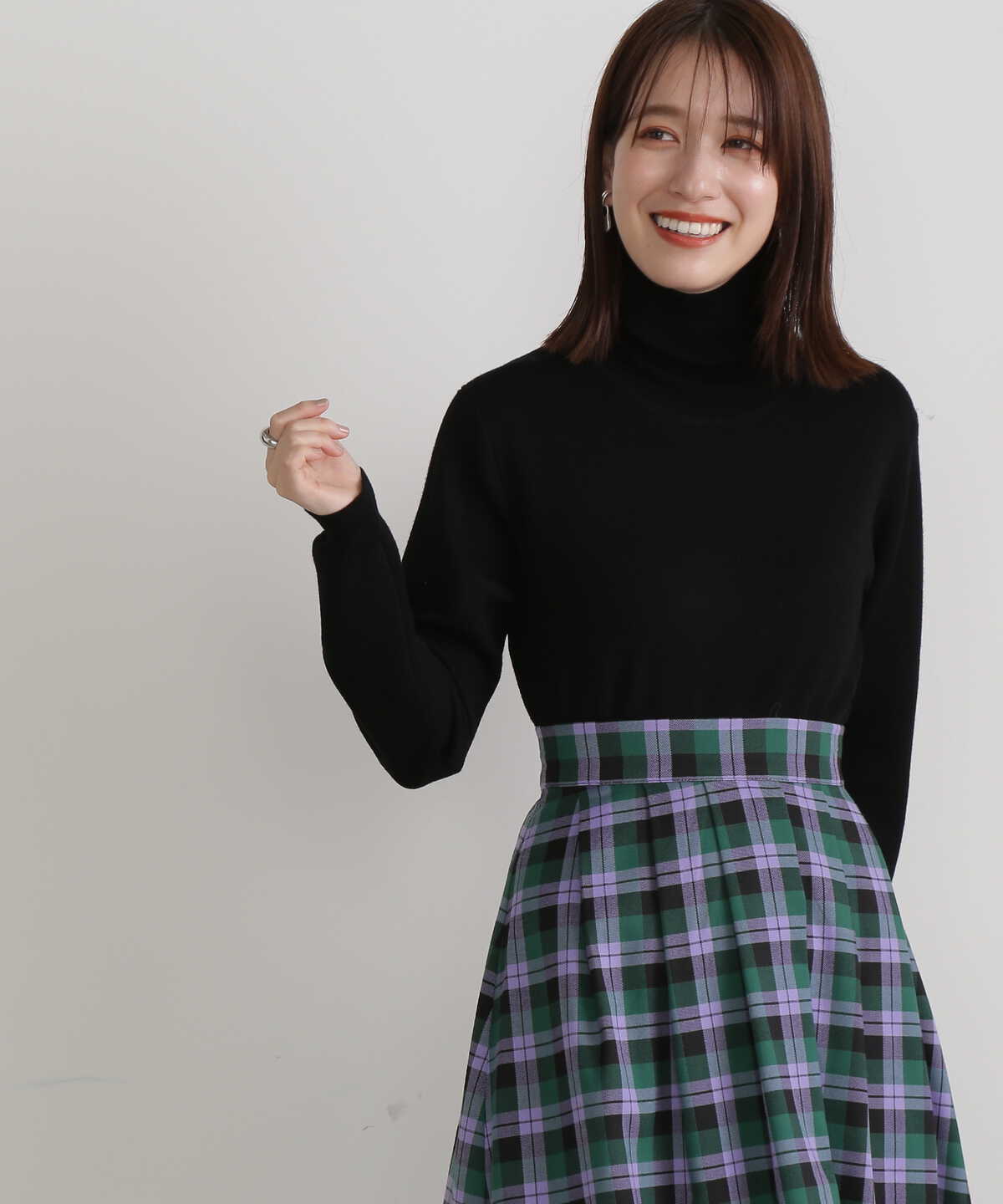 【松井愛莉さん着用】ウールベーシックスムースタートルネックニット