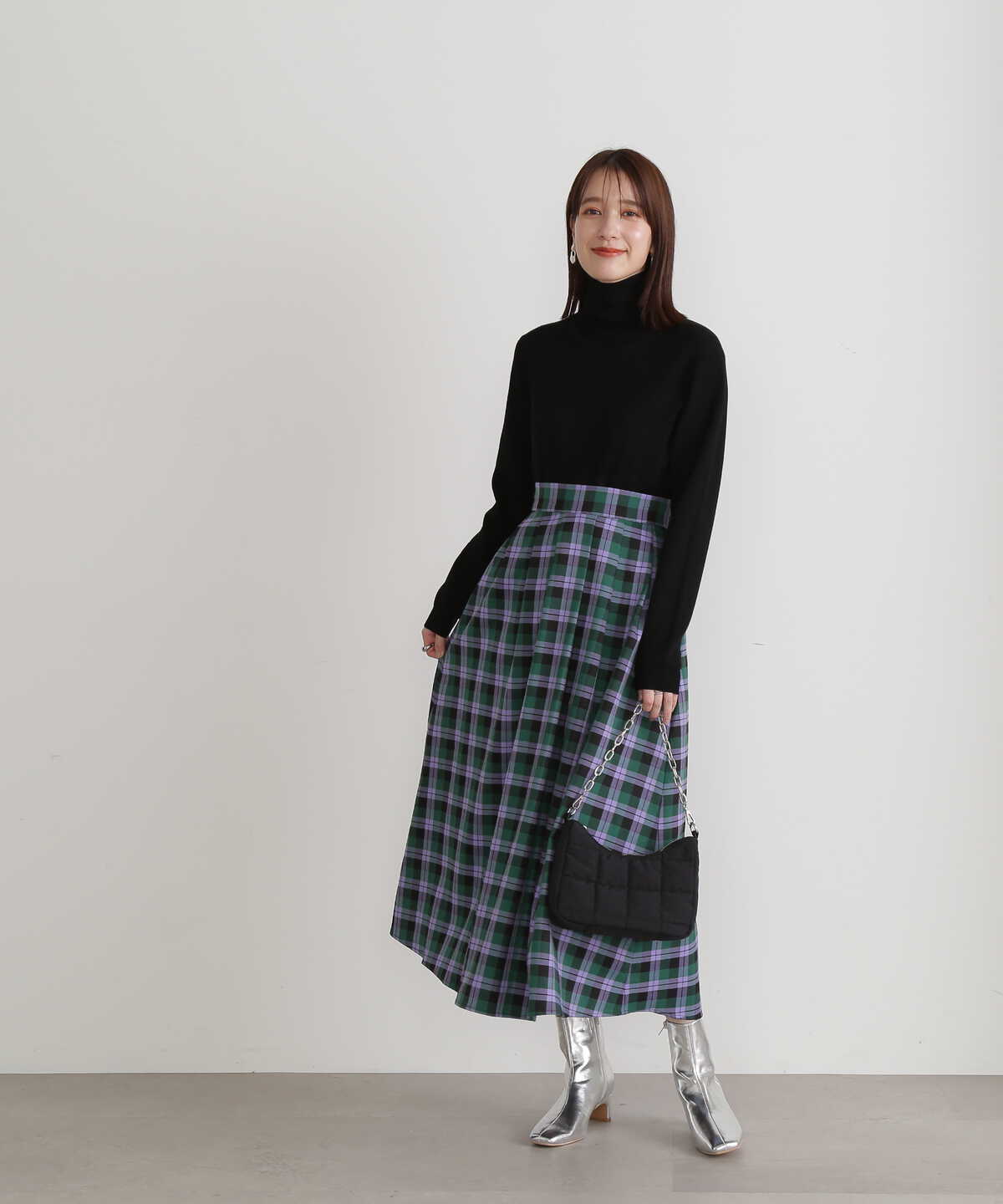 【松井愛莉さん着用】ウールベーシックスムースタートルネックニット