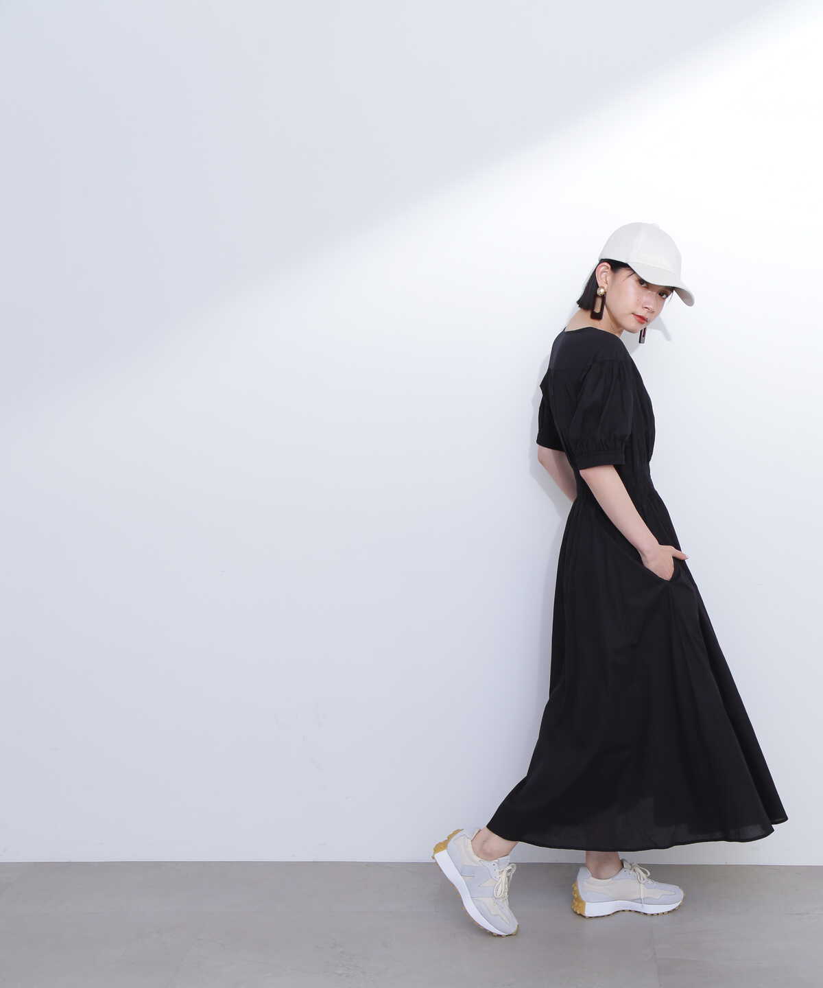 Theory SMOCKED SL DRESS シャーリングカシュクールワンピ Theory SMOCKED SL DRESS シャーリングカシュクールワンピ