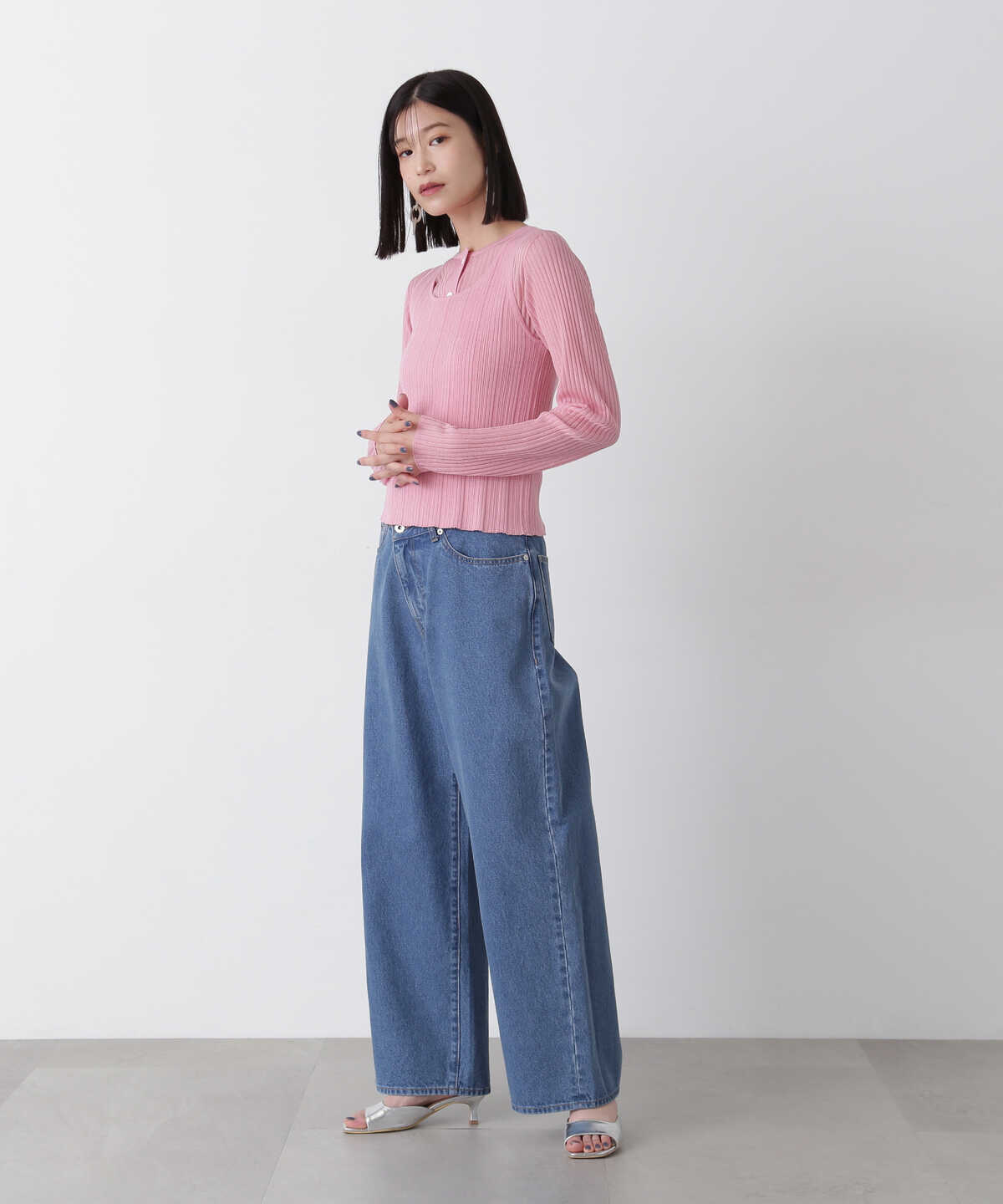 ラップ風ワイドデニムパンツ | N. Natural Beauty Basic