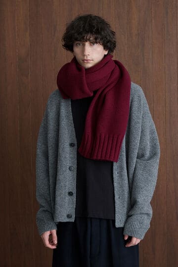STUDIO NICHOLSON / SUPERFINE LAMBSWOOL EXTRA LONG KNITTED SCARF_100