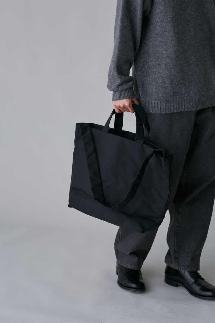 AETA / SHOULDER TOTE : M / NYLON COLLECTION | バッグ | THE LIBRARY 