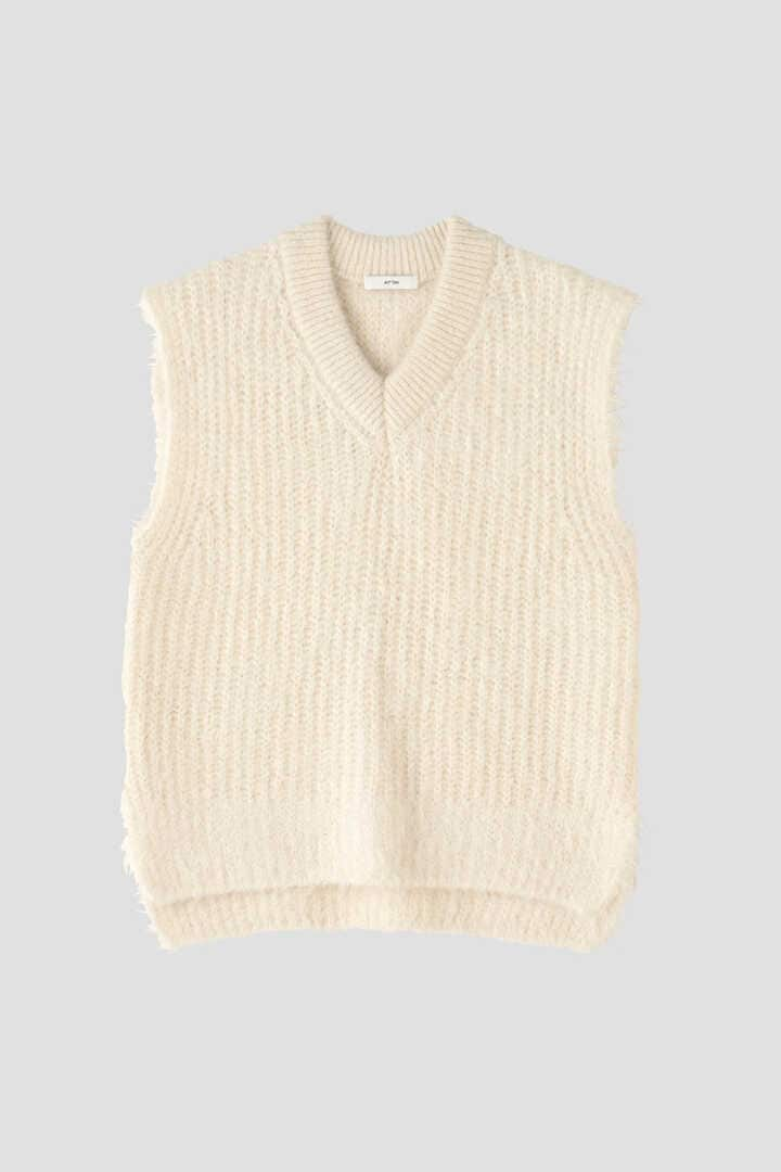 ATON / ALPACA FUR V-NECK VEST1