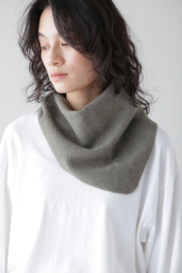 YLÈVE / LIGHT WOOL MILLED SCARF_180