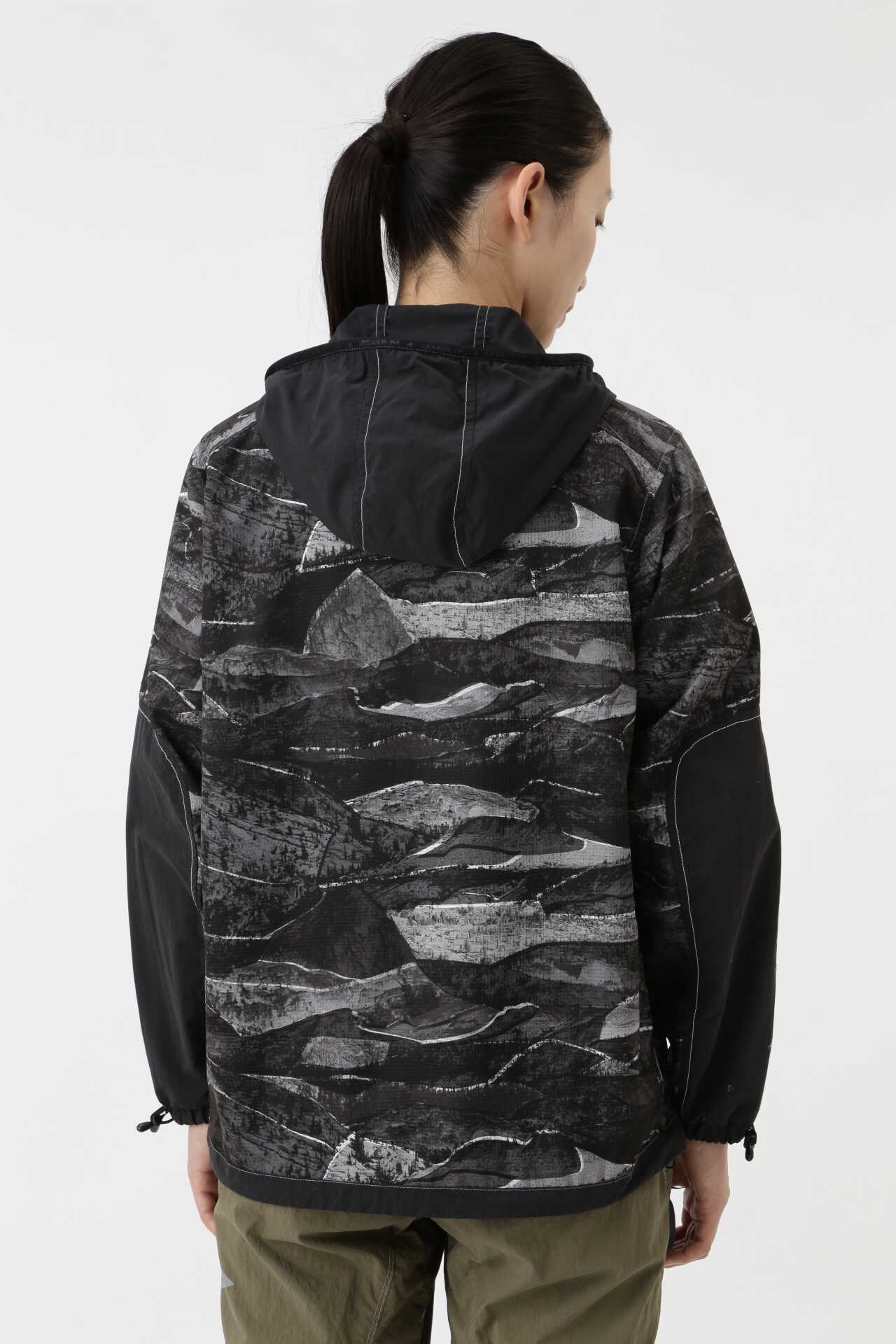 printed vent hoodie | outerwear | and wander ONLINE STORE