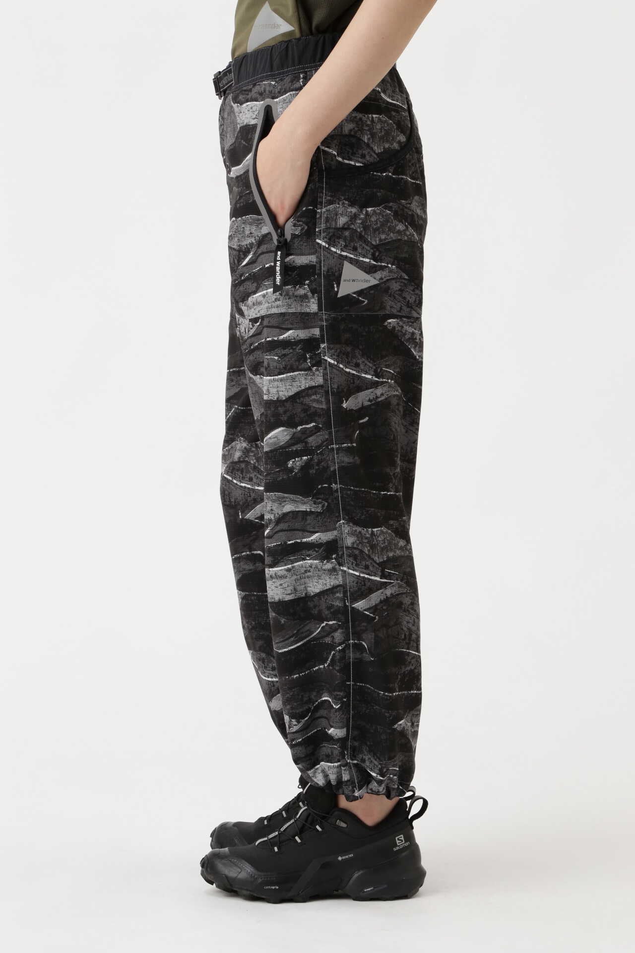 printed vent pants