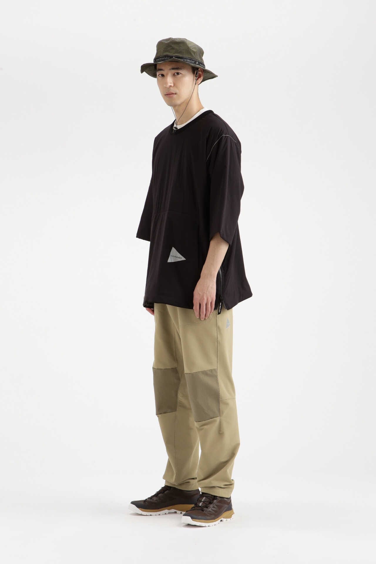 stretch shell tapered pants
