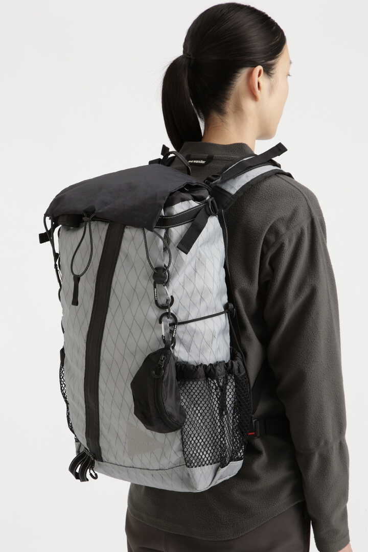 and wander（アンドワンダー）X-Pac 30L backpack（黒）