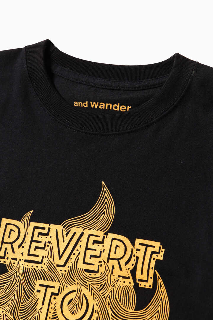 GRIP SWANY x and wander printed T