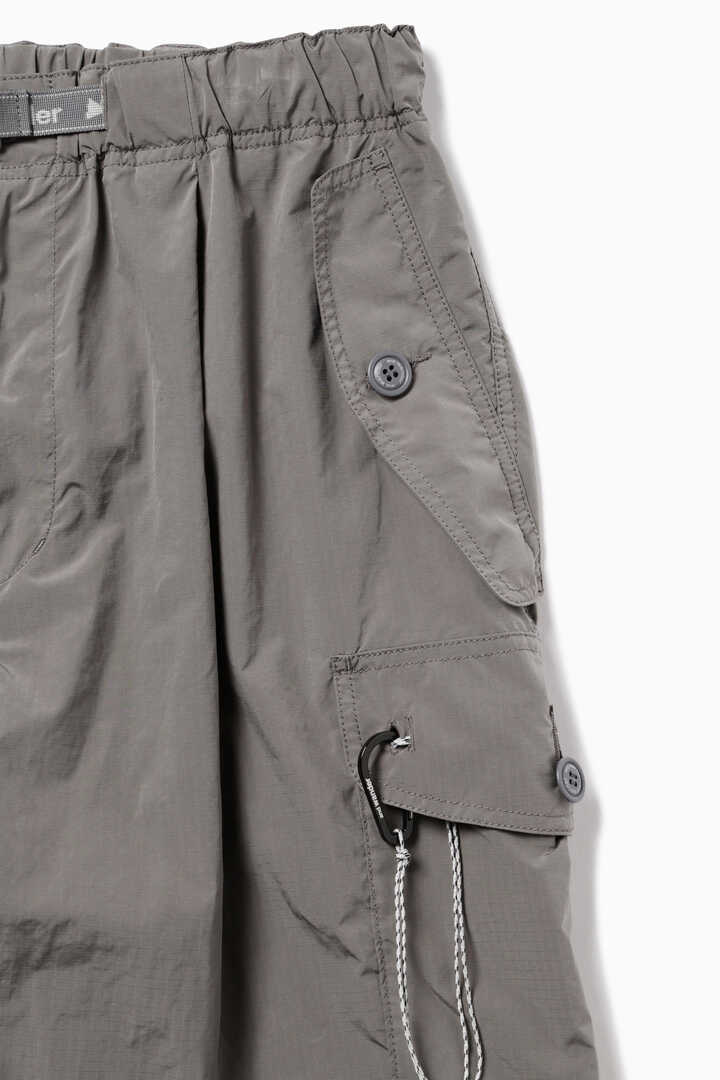 oversized cargo pants