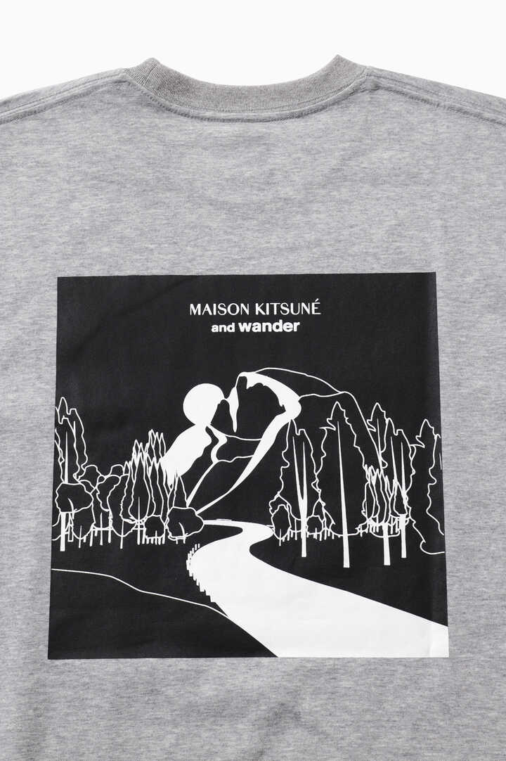 MAISON KITSUNÉ × and wander DRY COTTON T MOUNTAIN