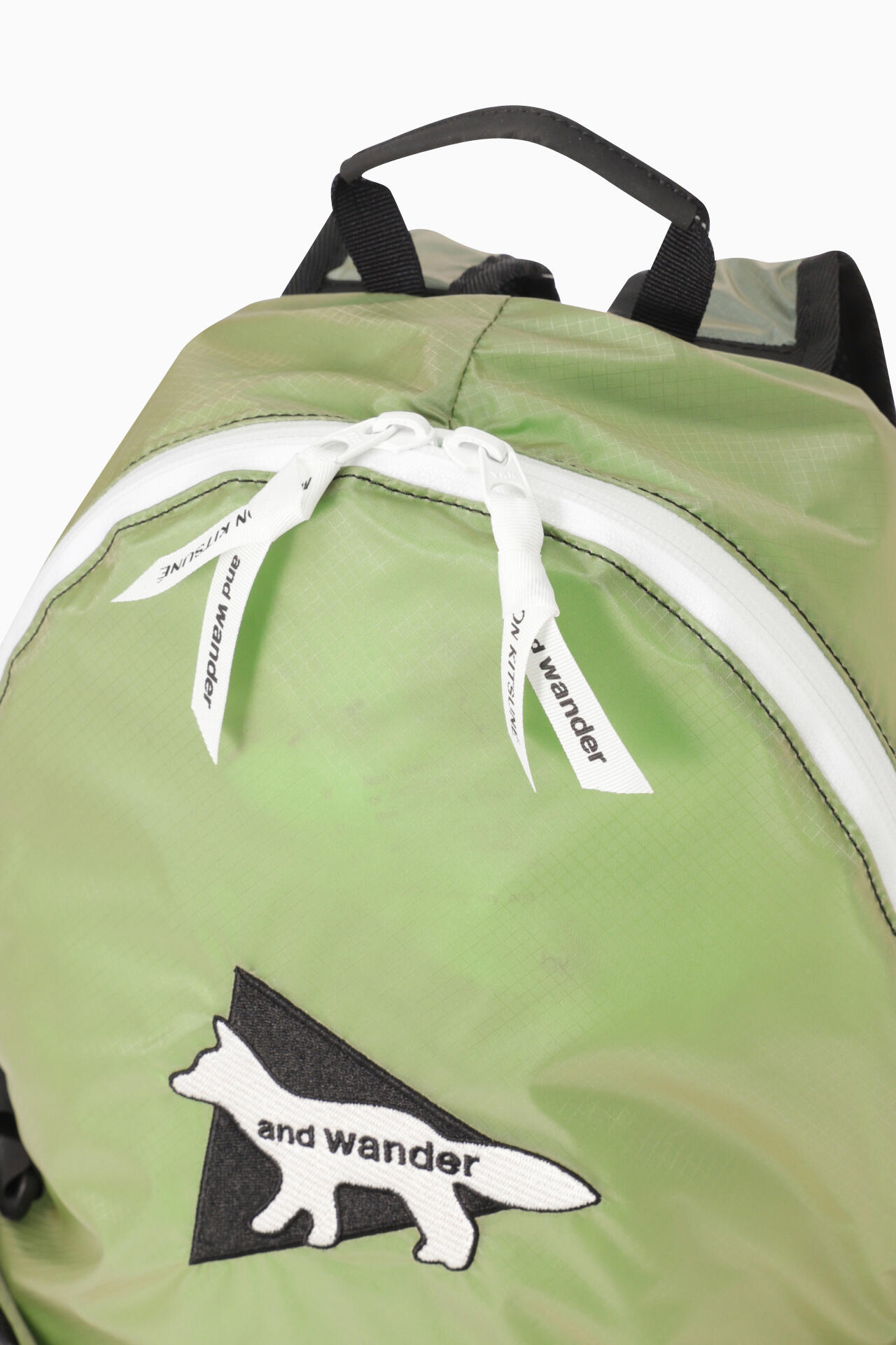 MAISON KITSUNÉ × and wander SIL NYLON 20L DAYPACK | backpack | and 