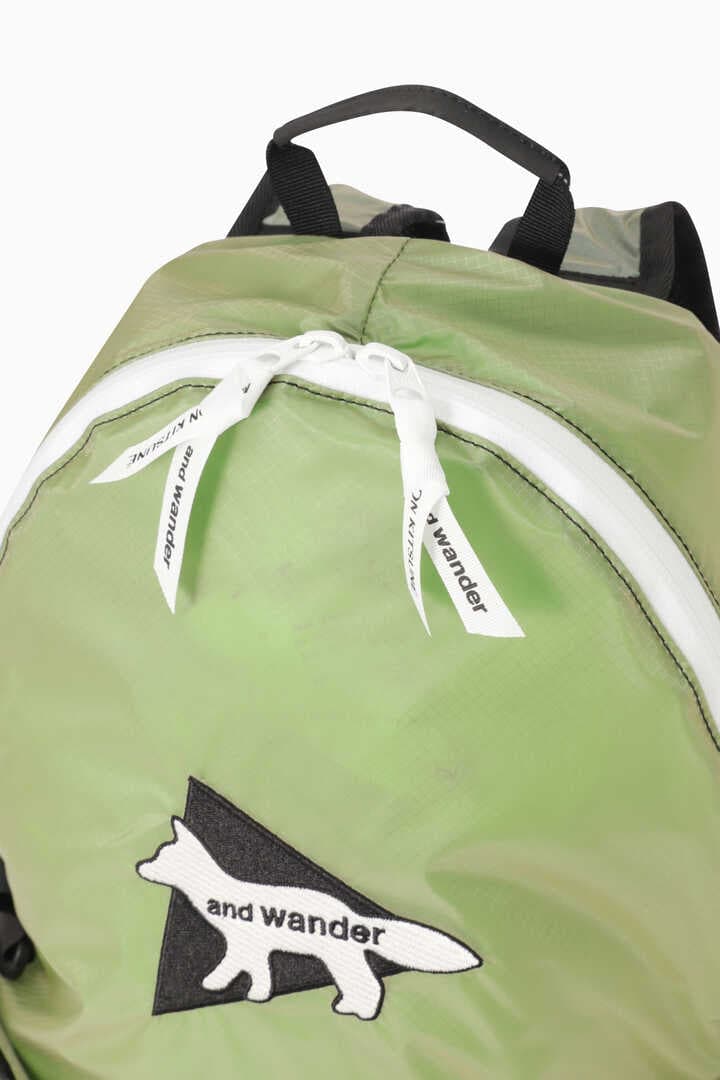 MAISON KITSUNÉ × and wander SIL NYLON 20L DAYPACK