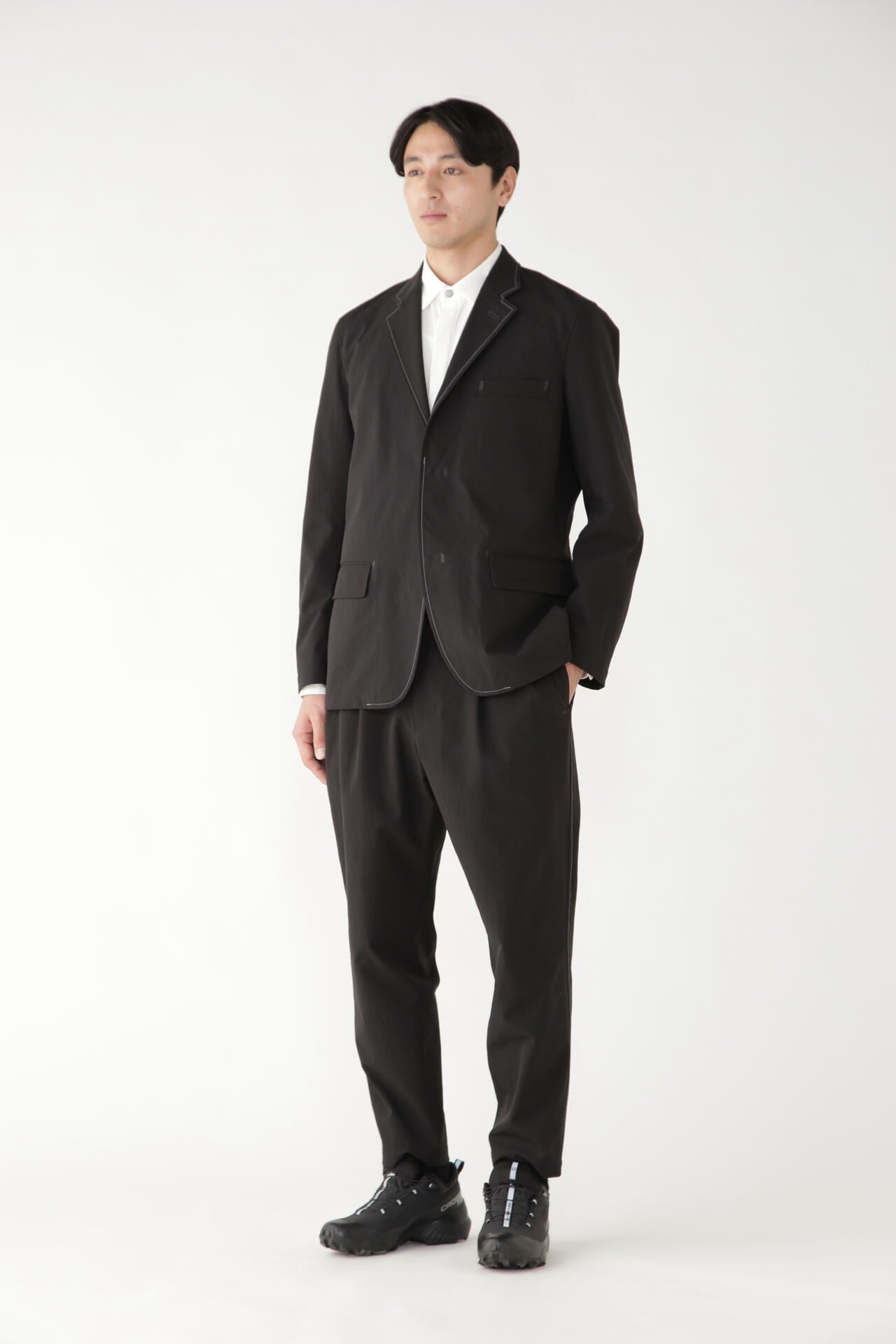 plain tailored stretch jacket (M)