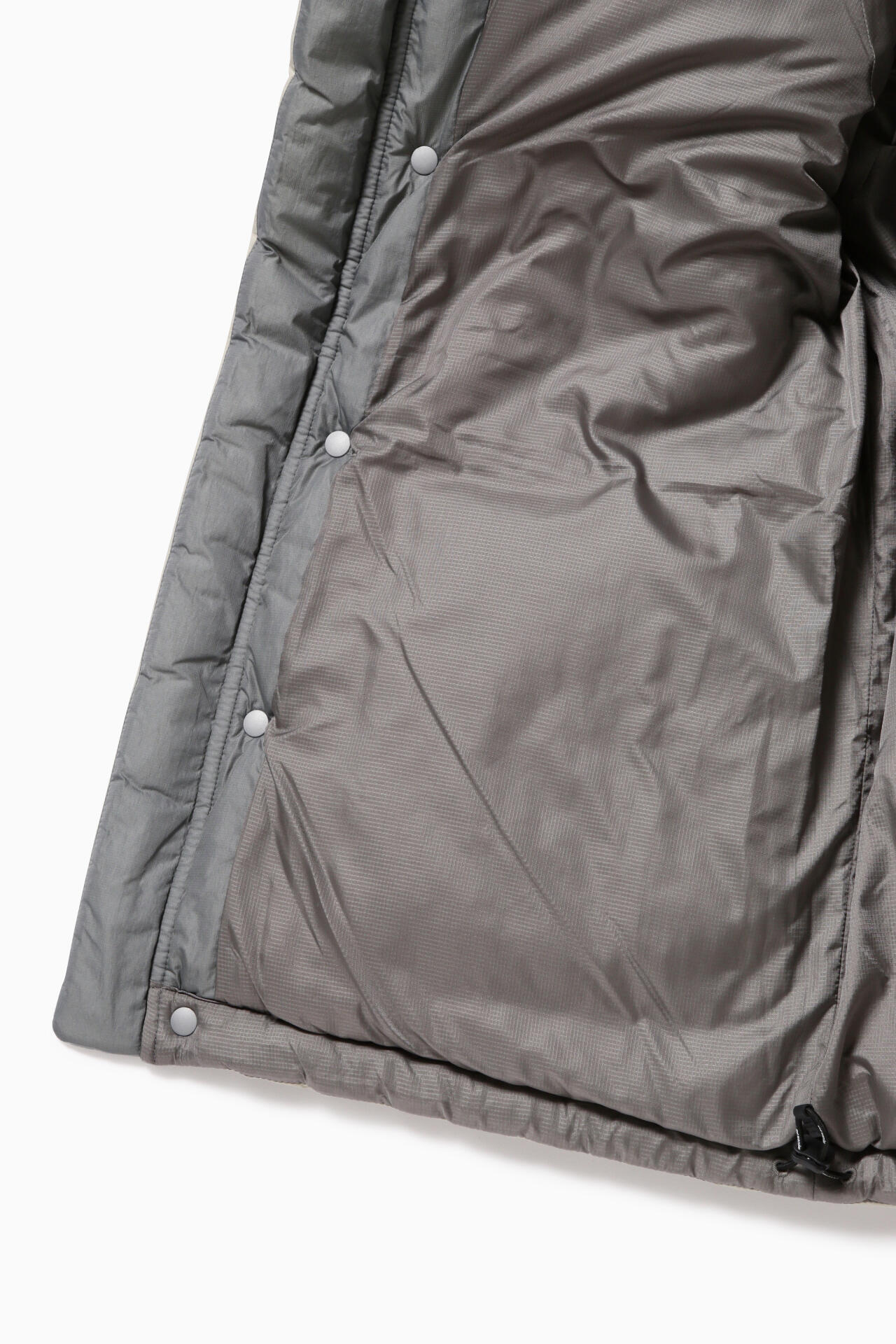 MAISON KITSUNÉ × and wander nordic border insulation jacket