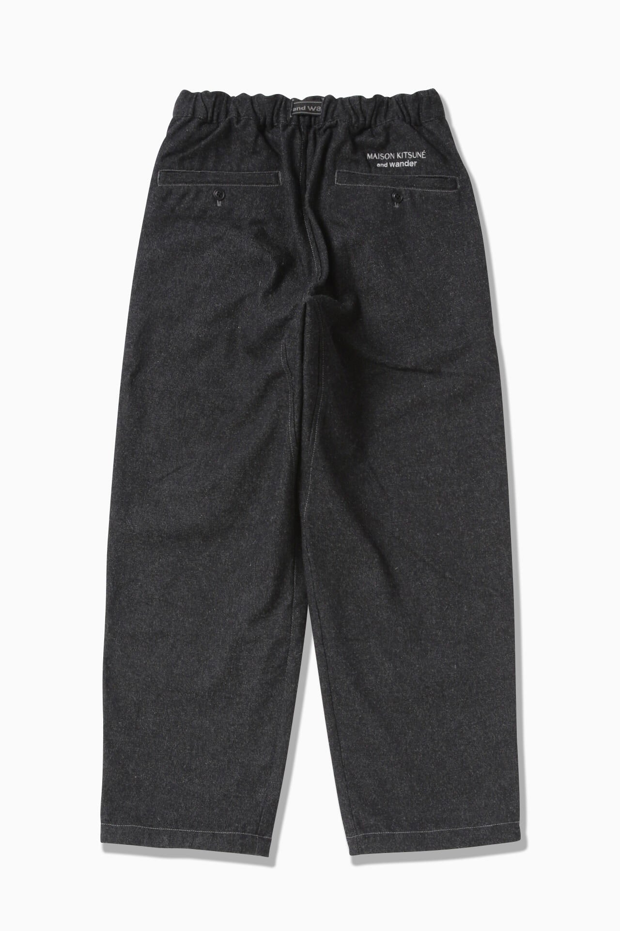 MAISON KITSUNE shorts (navy)40 - パンツ