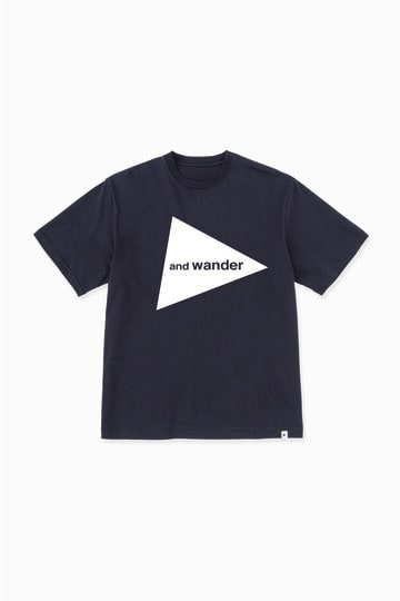 and wander logo SS T