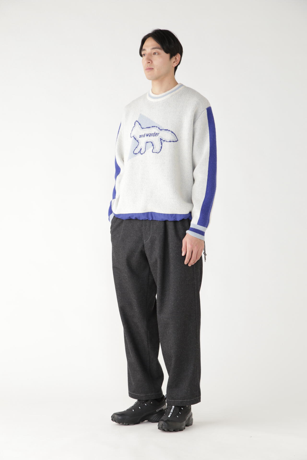 【MAISON Kitsuné × and wander Knit pullover】l.blue/ニットカットソー/サイズ:4/毛 80% ナイロン 20%(別布部分)ポリエステル 100%/日本製/公式 アンドワンダー