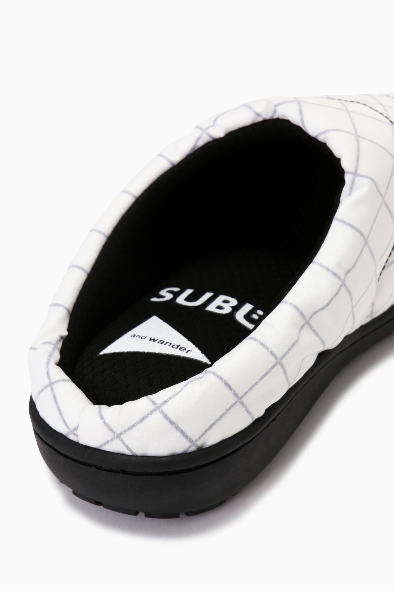 SUBU × and wander ECOPAK permanent sandal