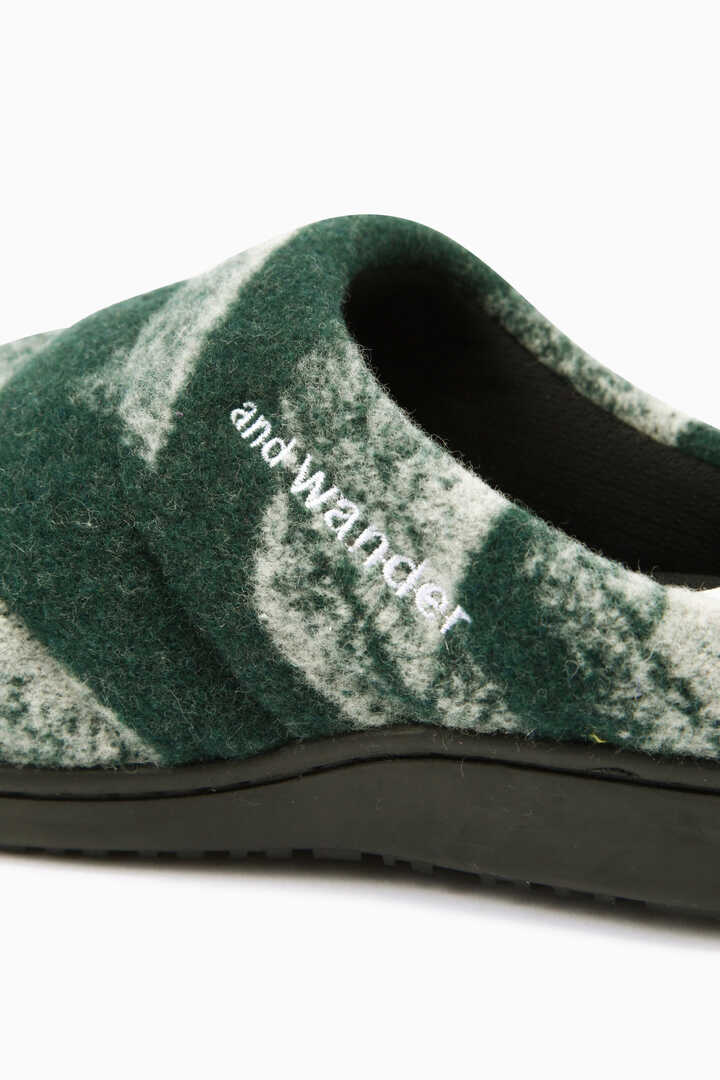 SUBU × and wander mountain camo wool permanent sandal